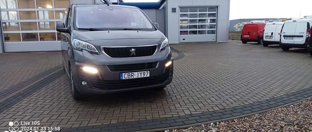 Peugeot Traveller cena 94900 przebieg: 149000, rok produkcji 2017 z Pajęczno małe 781